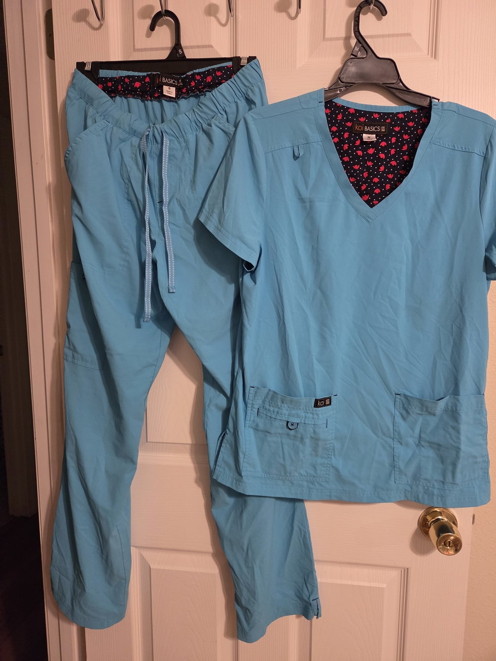 Koi Turquoise Scrub-Style Women's Pajama Set